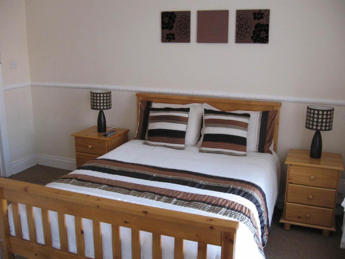 Phoenix B&B Londonderry Rum bild